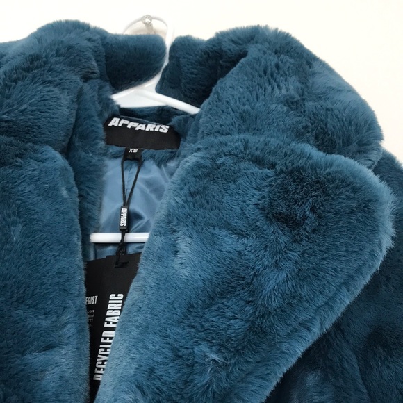 NWT Apparis Stella Faux Fur Coat in stone blue - Picture 6 of 11